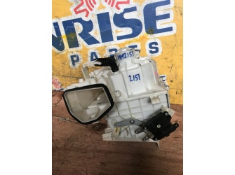 Продажа мотор печки на NISSAN BLUEBIRD QG10    -  
				с корпусом hm2151