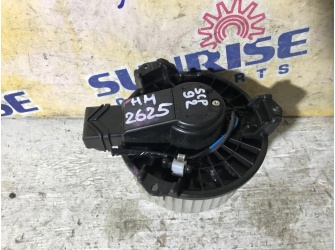 Продажа мотор печки на TOYOTA BELTA KCP92    -  
				hm2625