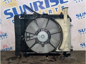 Продажа Радиатор на TOYOTA SPADE NCP141    -  
				деф. нижних креплений rd7397