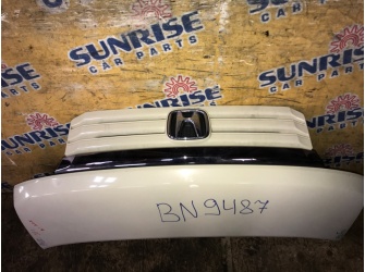 Продажа Капот на HONDA N-BOX JF1, JF2    -  
				белый царапины bn9487