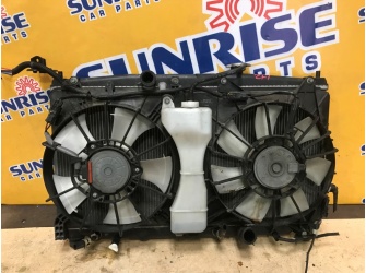 Продажа Радиатор на HONDA CR-Z ZF1    -  
				rd7849